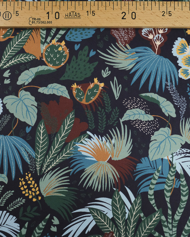 Tissu garden Nuit vibrant parfait pour votre déco !  Mercerine
