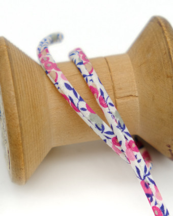  Cordon Liberty Wiltshire Bud B Rose   -  Mercerine