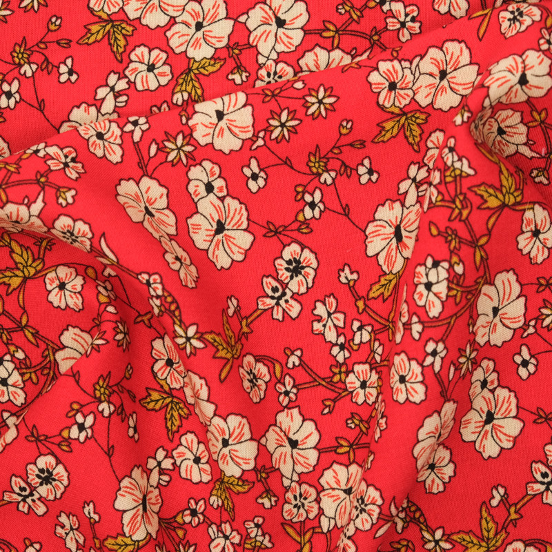 Tissu viscose motif fleuri rouge Brigitte