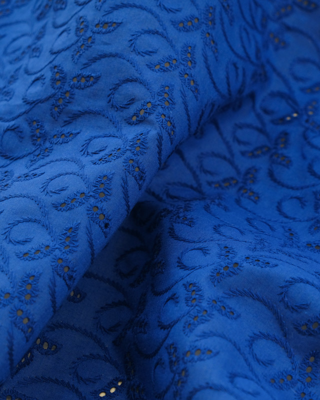 Tissu broderie anglaise bleu roi - Mercerine