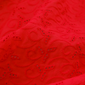Broderie anglaise Rouge Lady Red
