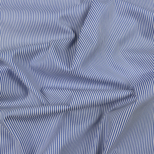 Popeline de coton bleu jean rayures fines - 10cm