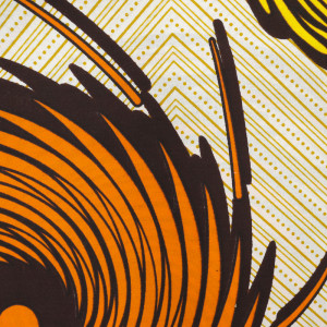 Tissu africain motif graphique spirale jaune orange fond écru