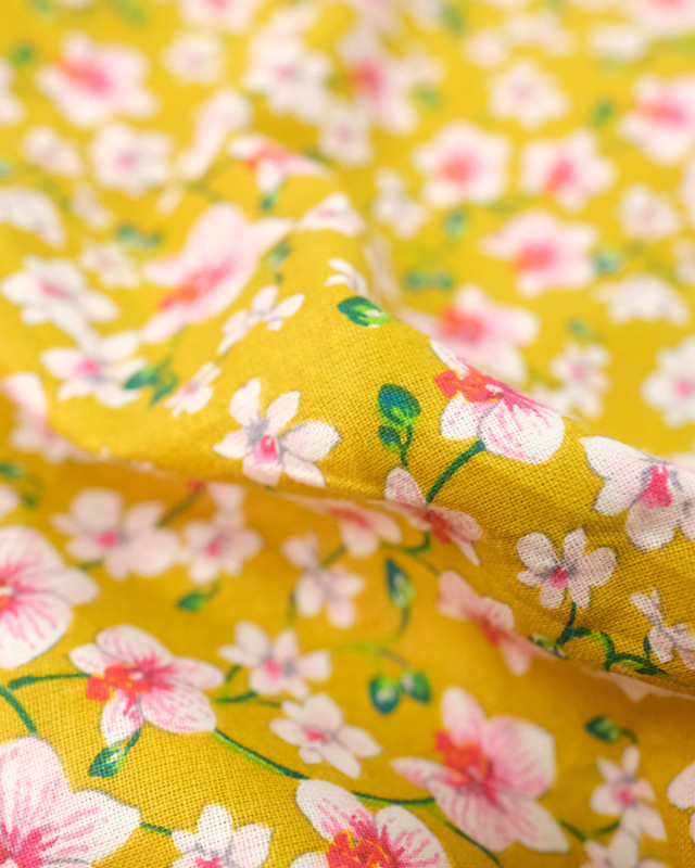Coton imprimé Bouquet fleur de cerisier safran - Mercerine