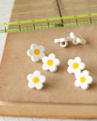  Bouton fleur12cm à queue - Mercerine