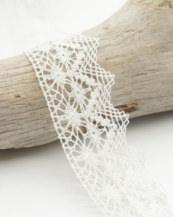 Ruban dentelle coton Feston en pointe 37mm : Ecru ou Blanc - Mercerine