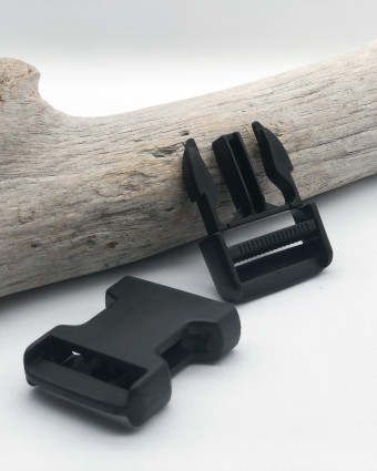 Boucle Clip Plastique Noir : 25mm, 30mm ou 40mm - Mercerine