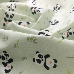 Tissu coton Panda Fond Vert...