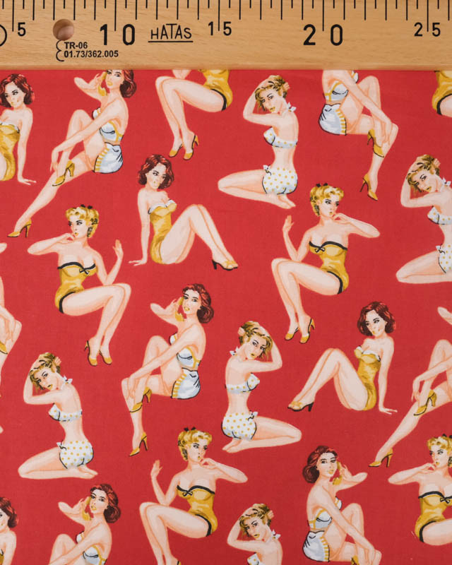Tissu Coton Rouge Imprimé Pin-Up - Mercerine