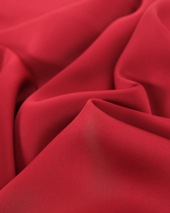 Tissus au mètre : Satin Belle Main Envers Brillant Toucher Soie Rouge  - Mercerine