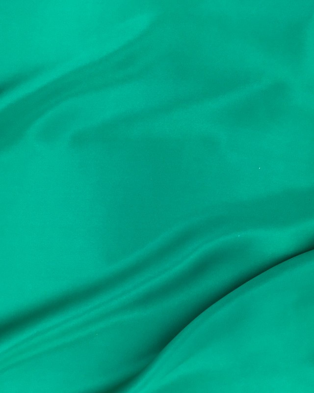 Satin de soie vert émeraude Alicia - Mercerine
