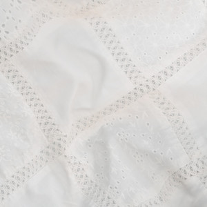 Broderie Anglaise Patchwork...