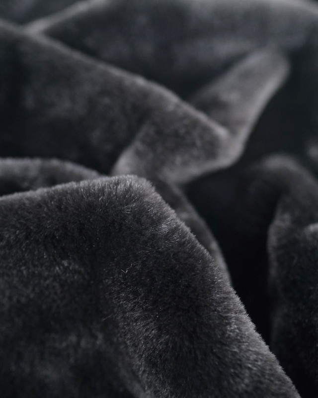 Fausse Fourrure Douce Noire  - Mercerine
