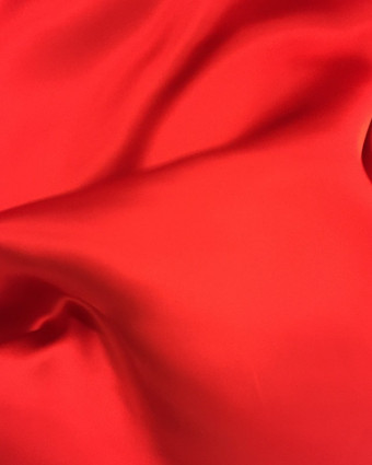 Satin de soie rouge Alicia x10cm