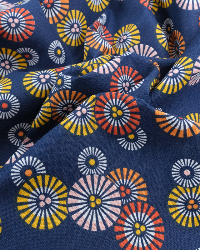 Tissu Coton Marine Petits Soleils Colorés Japonisants- Mercerine