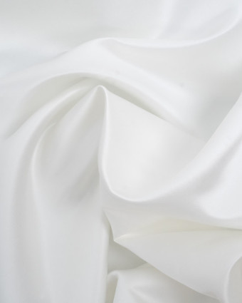 Tissu Satin épais brillant Blanc Crème - Mercerine