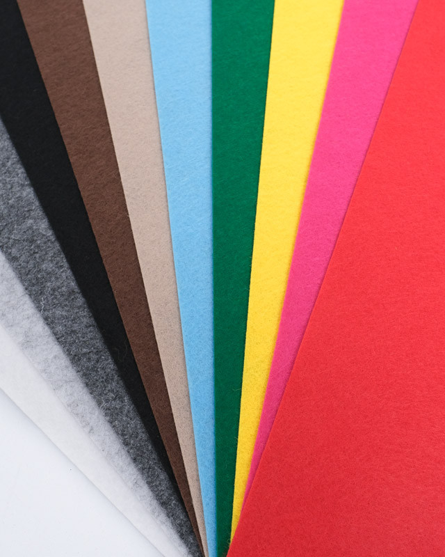 Feuille de Feutrine 1mm en 30*30 bleu ciel-  Mercerine
