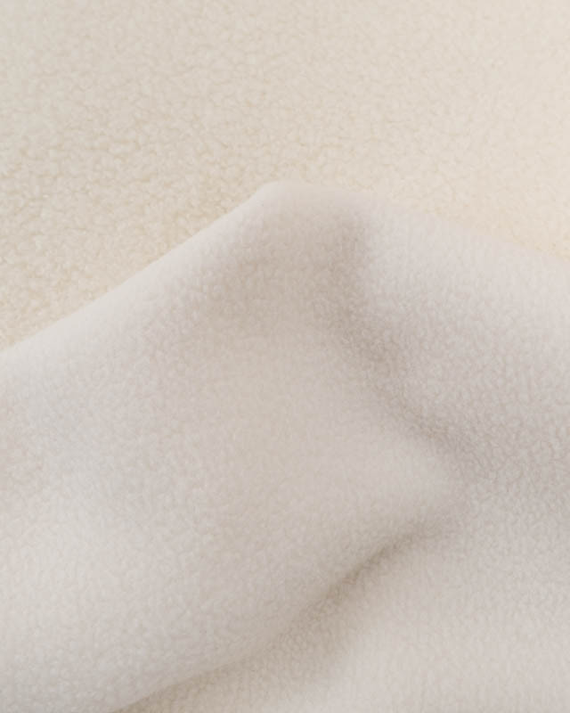 Tissu Petites Petites Bouclettes Ecru Envers Polaire 
