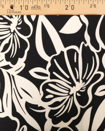 Tissu Viscose Noir Motif Floral Ecru - Mercerine