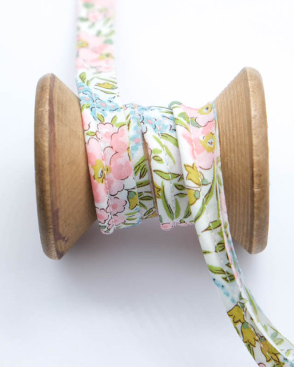 Passepoli Liberty - Swirling Petals - Mercerine