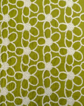 Tissu Coton Kaki Motif Fleuri Ecru Brodé - Mercerine