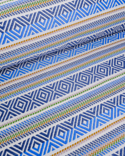 Tissu Jacquard Tissé En France Motif Ethnique Bleu - Mercerine