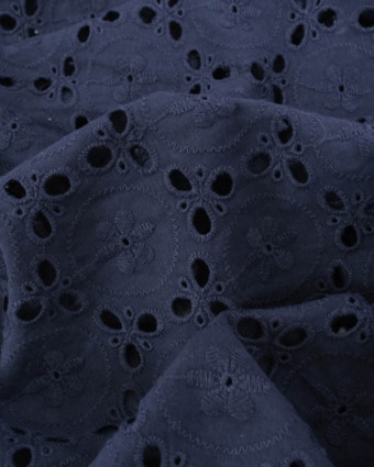 Voile de Coton Broderie Anglaise Bleu Marine Festonné - Mercerine