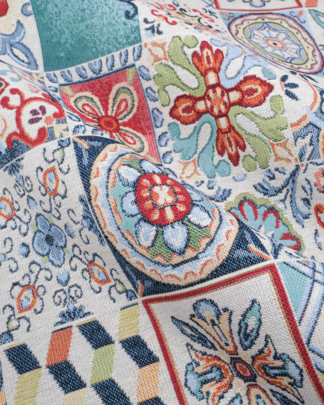 Tissu Jacquard Ameublement Carreaux de Ciment Fond Ecru - Mercerine