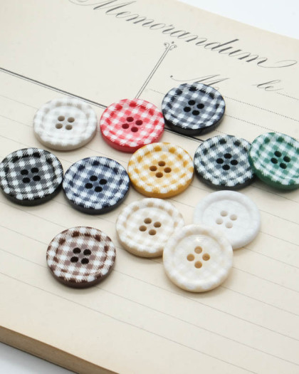 Boutons Vichy Polyester Gravé  - 11 Coloris - Mercerine