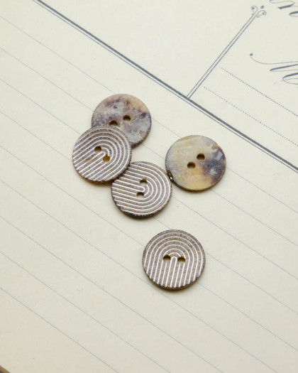 Bouton Nacre Akoya Pailleté  - Mercerine