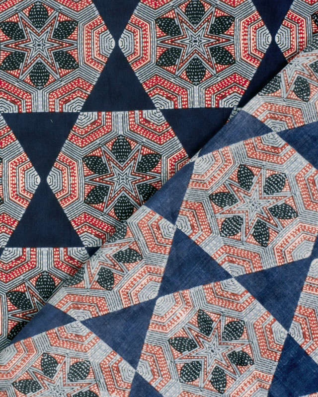 Tissu Indien : Voile de Coton  Indigo Motif Ethnqiue Rouge - Mercerine