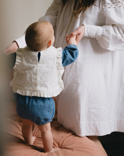 Patron Plastron, Pull Sans Manches ou Bavoir ADELAÏDE Bébé - Ikatee - Mercerine