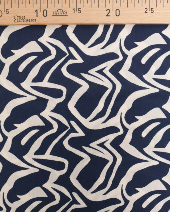 Viscose Bleu Marine Motif Zébré Crème - Mercerine