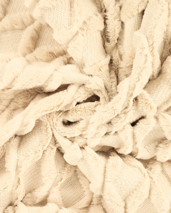 Tissu Fausse Fourrure Géométrique Envers Doudoune Noir - Mercerine