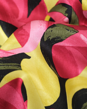 Satin de Viscose Motif Pop Vert Anis et Rose - Mercerine