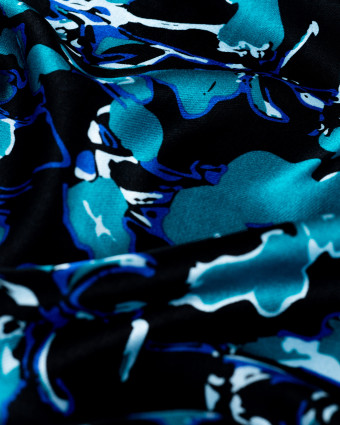 Satin de Viscose Motif Floral Bleu Fond Noir - Mercerine