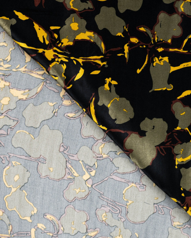Satin de Viscose Motif Floral Kaki Fond Noir - Mercerine