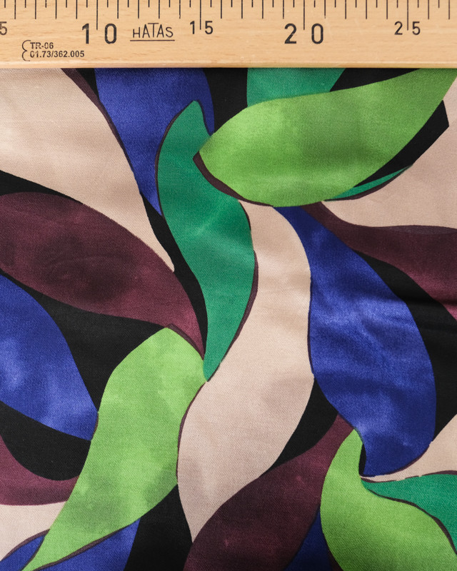 Satin De Viscose Fond Noir Grand Feuillage Vert Bleu - Mercerine