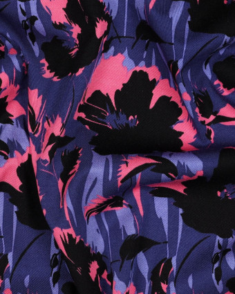 Tissu Viscose Stretch Myrtille Motif Floral Rose et Noir - Mercerine