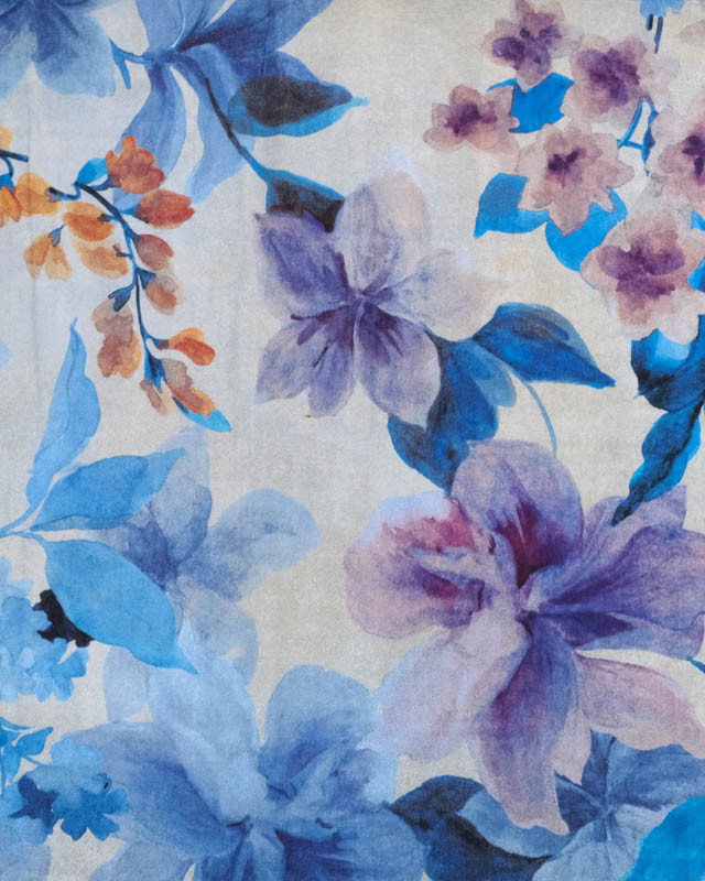 Satin de Viscose Imprimé Fleuri Romantique Bleu - Mercerine