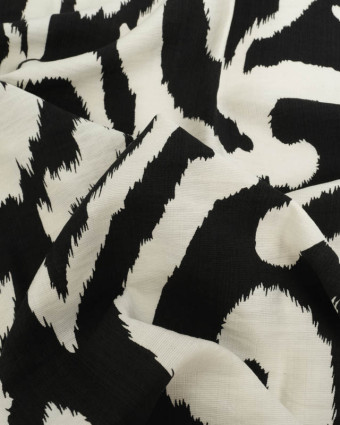 Tissu Viscose Texturée Zella Noir - Mercerine