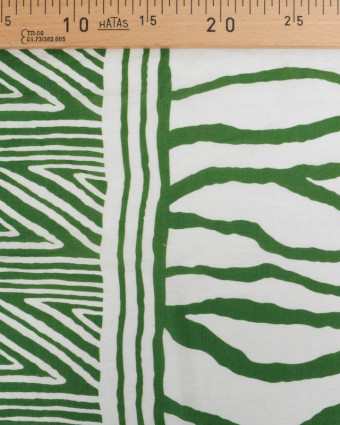 Tissu Viscose Texturée Nairobi Vert Prairie - Mercerine