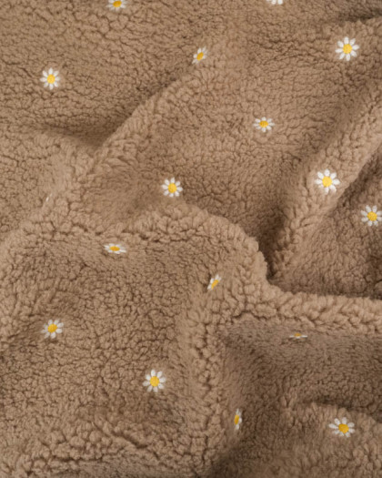 Tissu Sherpa Mouton Taupe Petites Fleurs Brodées - Mercerine