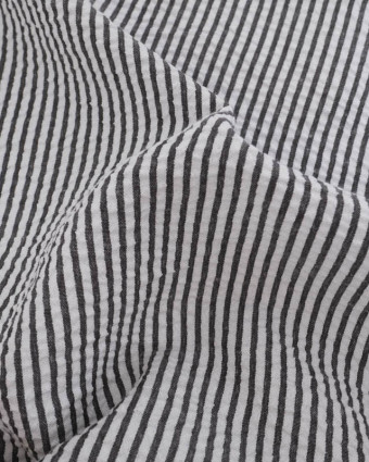Tissu Seersucker à Rayures Noir - Mercerine