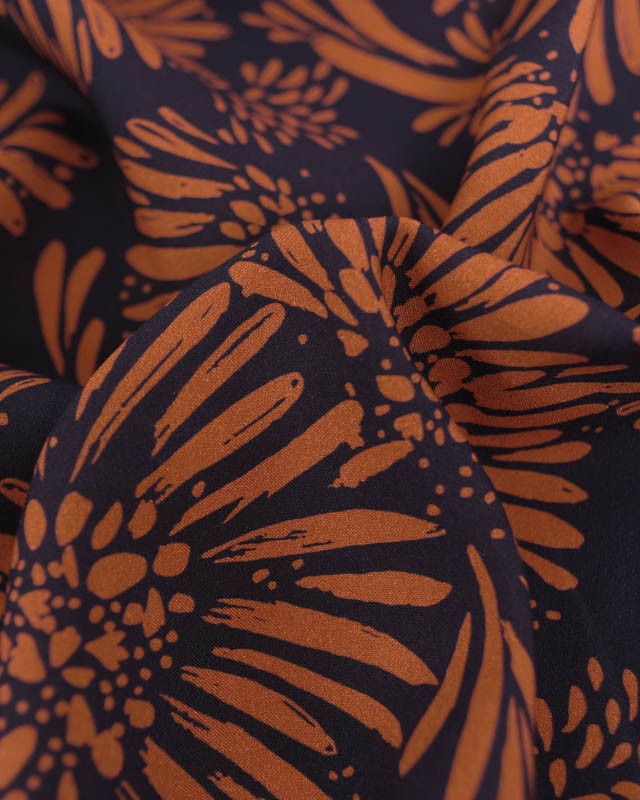 Tissu Viscose imprimé Fleurs ocre sur bleu nuit  - Mercerine