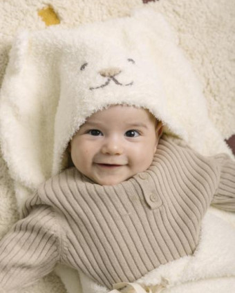 Livre Tricot  DMC Baby 0-18 mois – 12 Projets Tricot Bébé- Mercerine