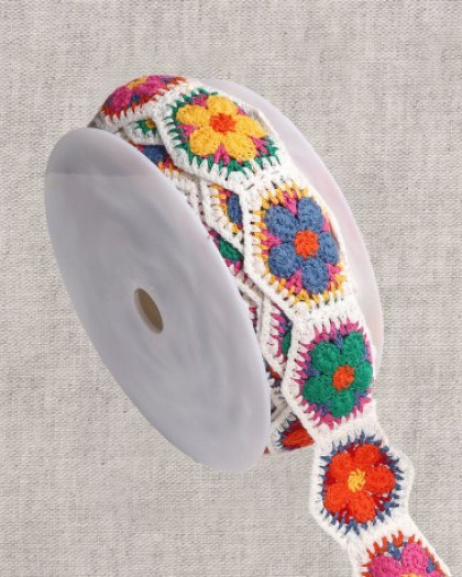 Galon Crochet Hexagone Fleur- 55mm - Mercerine