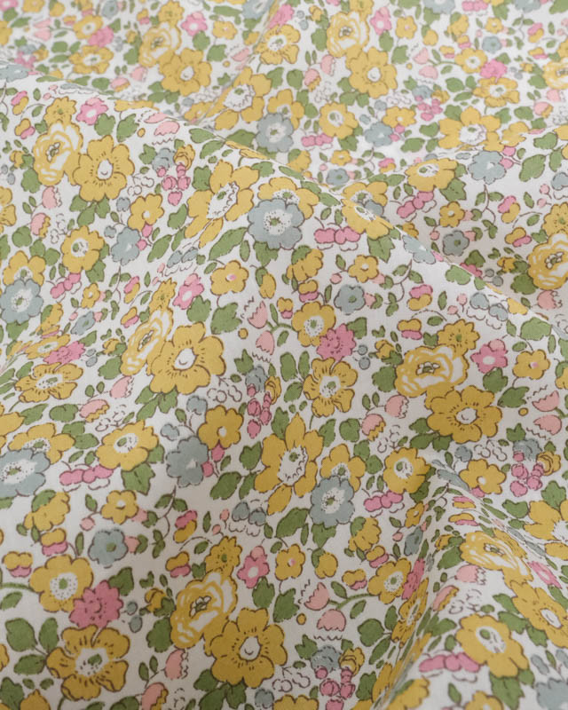 Tissu Liberty Fabrics@ Tana Lawn - Betsy Ann Jaune - Mercerine