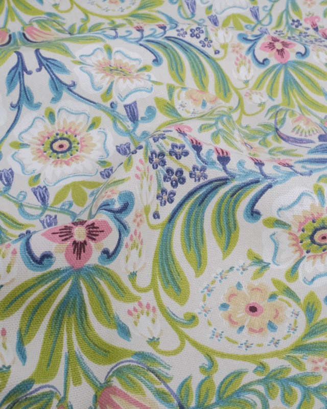 Toile de Coton Motif Floral Bleu et Vert Fond Greige - Mercerine