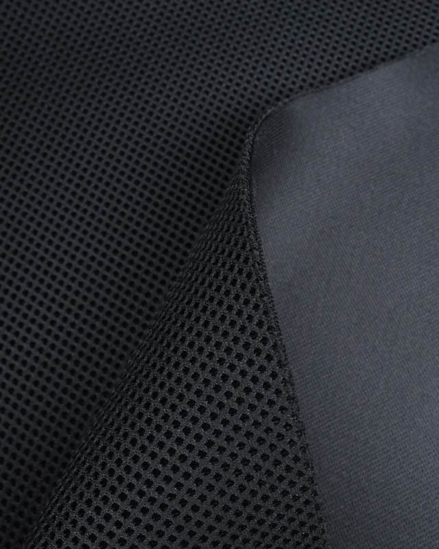 Maille 3D Mesh Noire - Maille 3mm - Mercerine